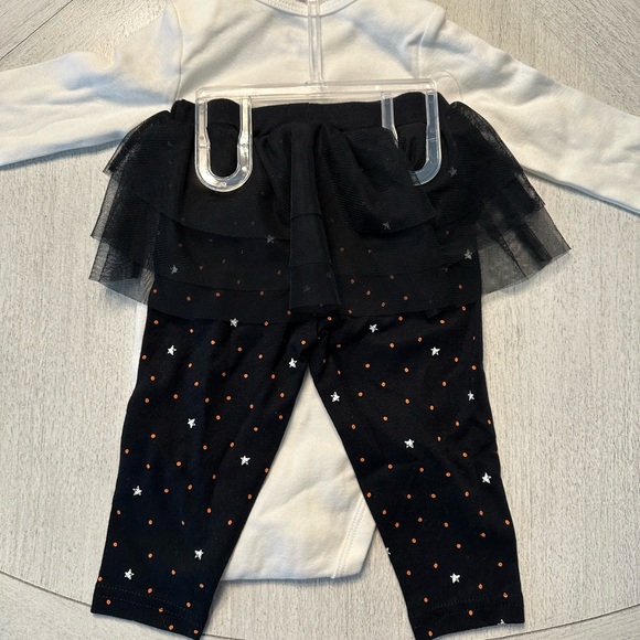 Carter’s 6M Girl Halloween Set - Picture 3 of 4